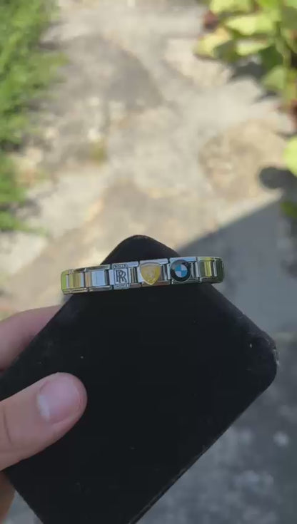 ITALIAN CHARMS CON EMBLEMAS DE CARROS DE LUJO